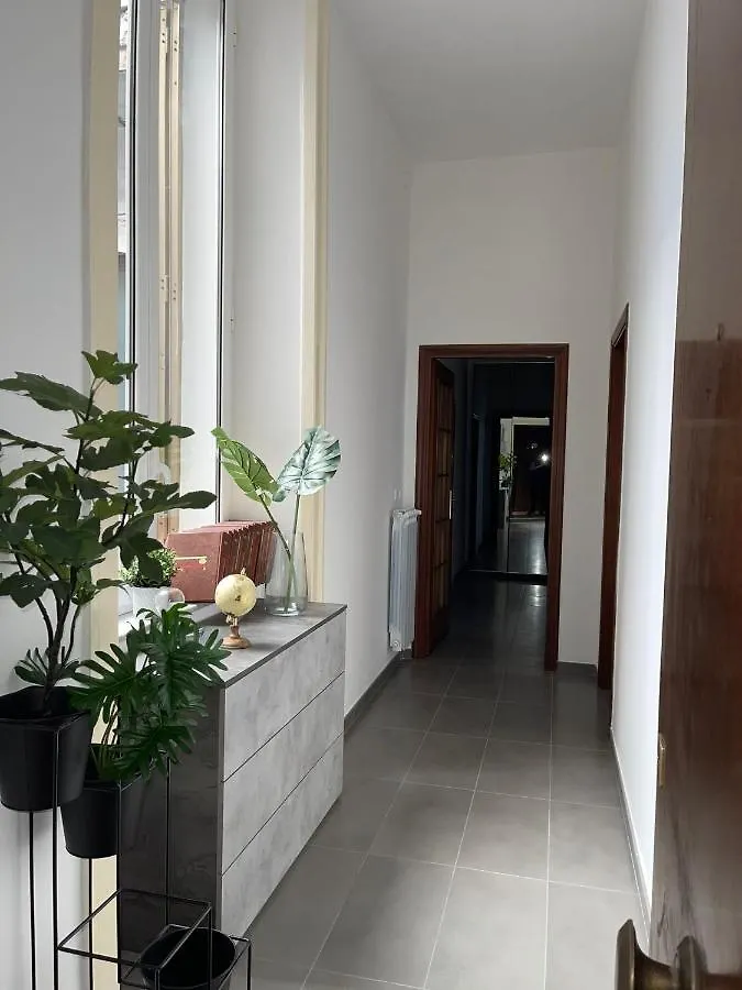 Holiday House Napoli Italie