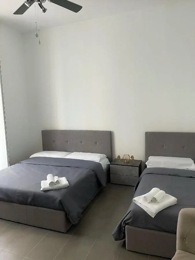 Holiday House Napoli Appartement